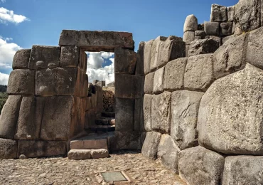 SACSAYHUAMAN 1